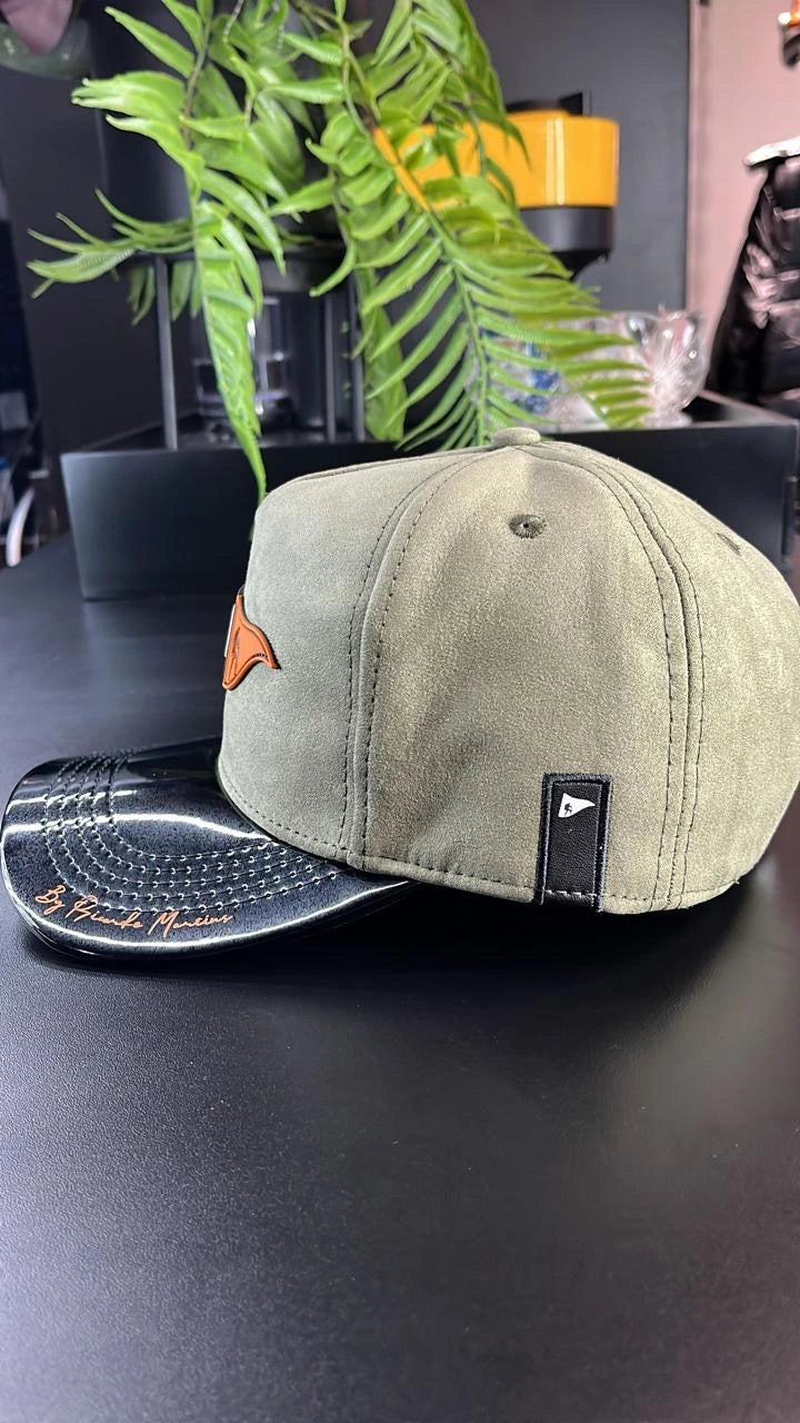 Boné Um Casal em Cristo - LGND